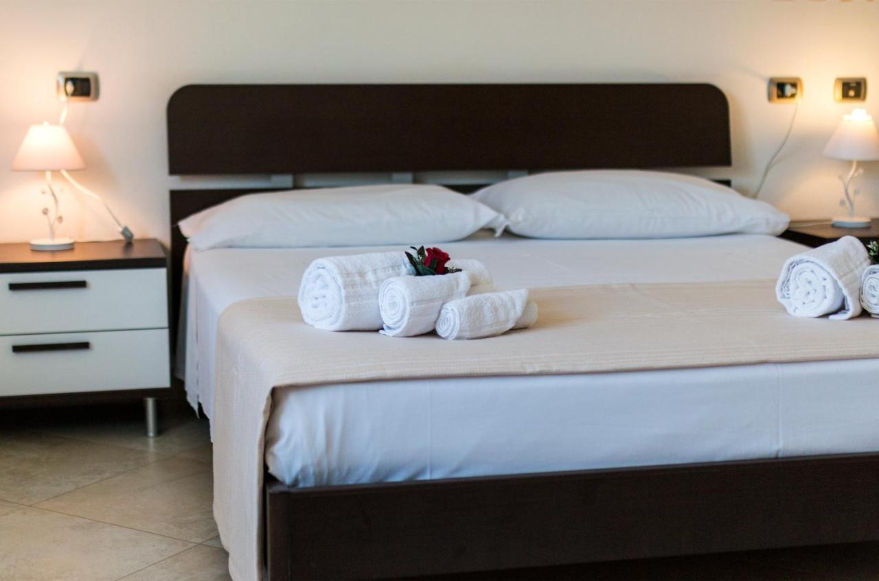 Royal Suite Apartment Cala Gonone Eksteriør billede