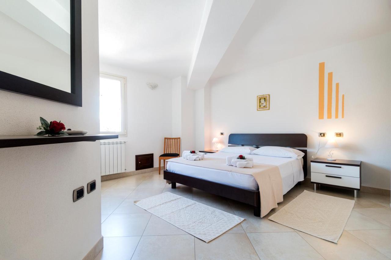 Royal Suite Apartment Cala Gonone Eksteriør billede