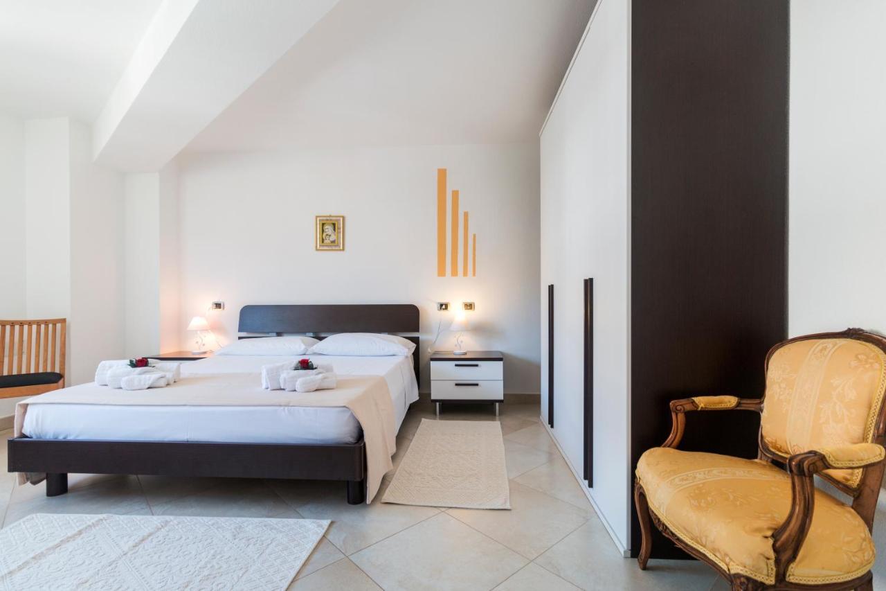 Royal Suite Apartment Cala Gonone Eksteriør billede