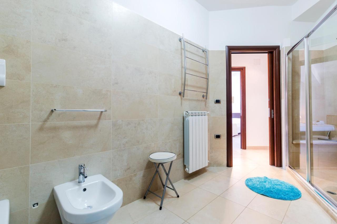 Royal Suite Apartment Cala Gonone Eksteriør billede